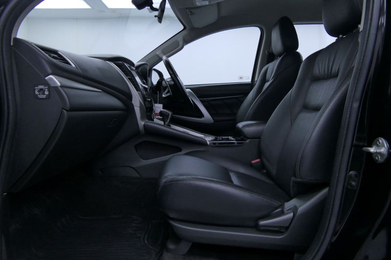 MITSUBISHI PAJERO SPORT 2.4 GT 