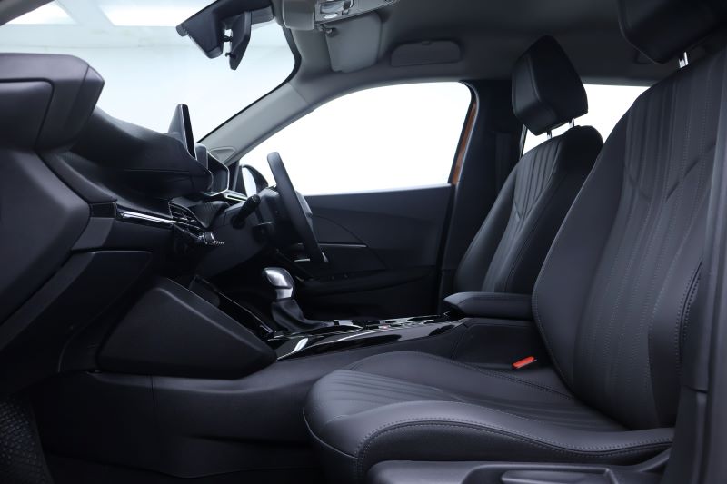 PEUGEOT 2008 Allure
