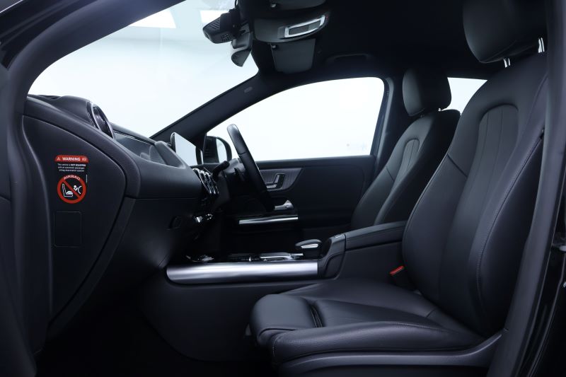 BENZ GLA200 Progessive - W247