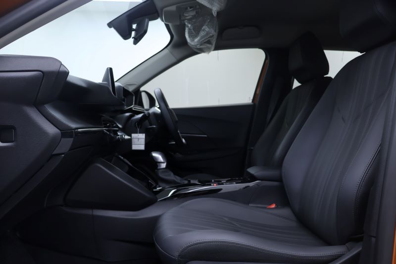 PEUGEOT 2008 ALLURE