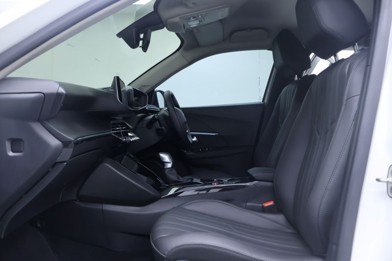 PEUGEOT 2008 ALLURE