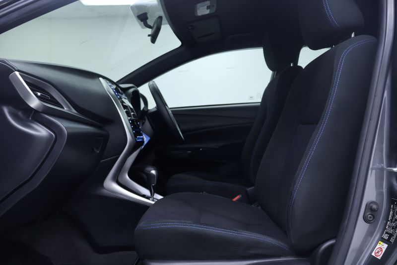 TOYOTA YARIS 1.2 G
