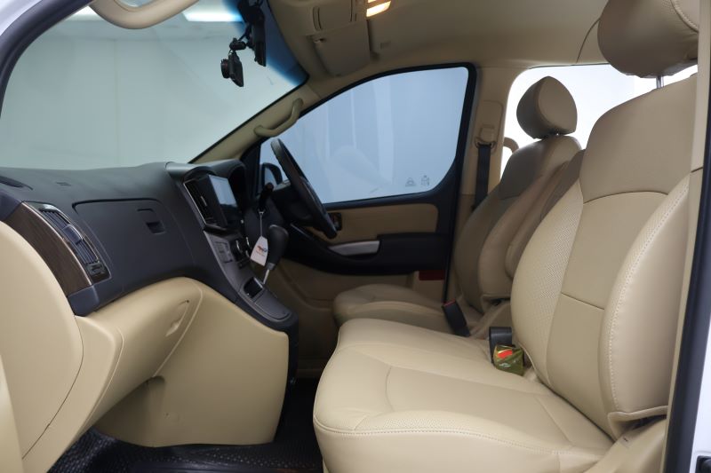 HYUNDAI H-1 2.5 ELITE
