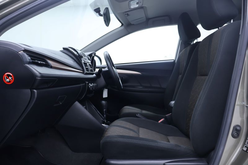 TOYOTA VIOS 1.5 E 