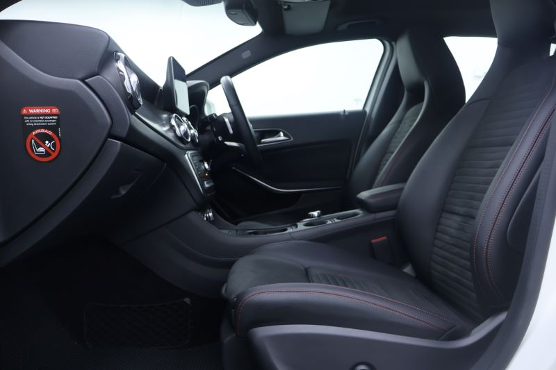 BENZ GLA250 AMG DYNAMIC - W156