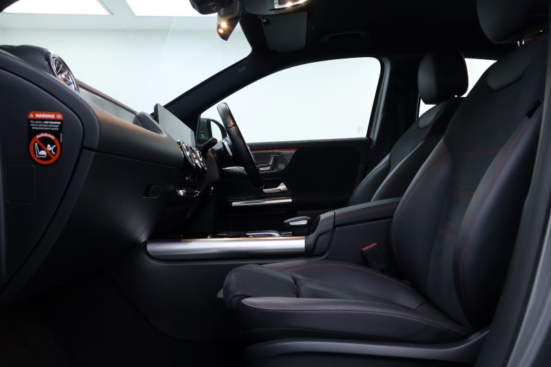 BENZ GLA200 AMG - W247 