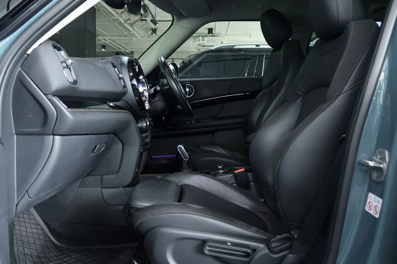 MINI Countryman Entry F60 LCI