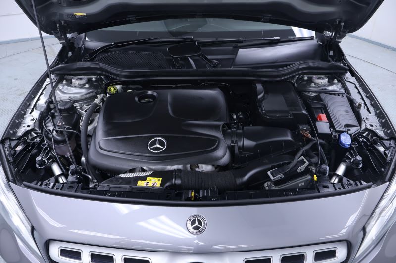 GLA200 Urban W156