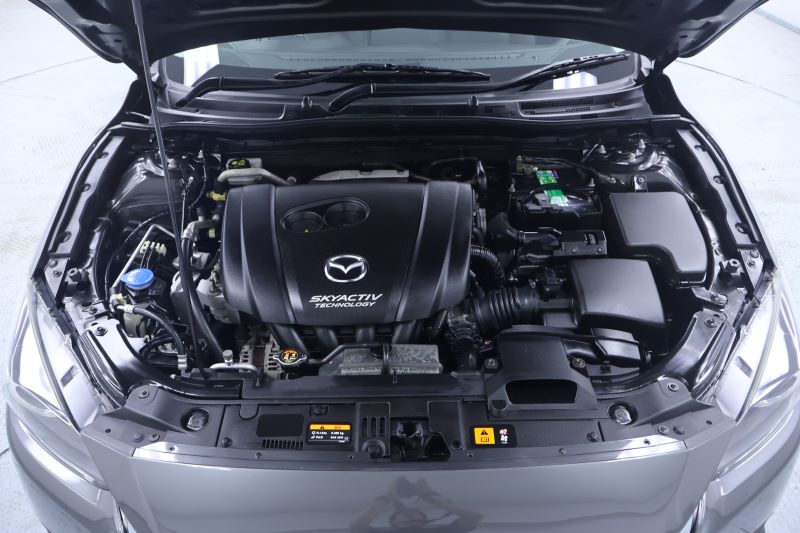 MAZDA 3 2.0 S Skyactiv(5Dr)