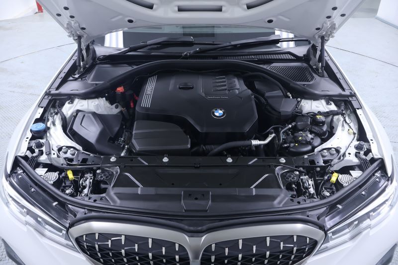 BMW 330Li M Sport - G28