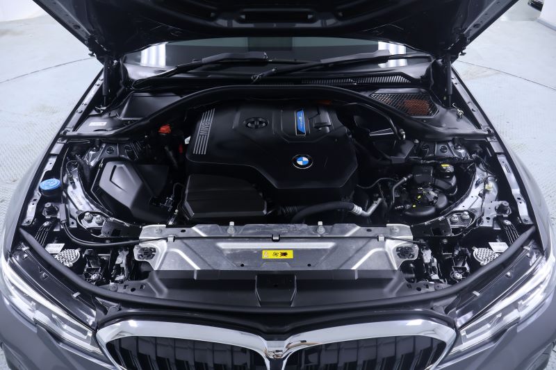 BMW 330e M Sport - G20