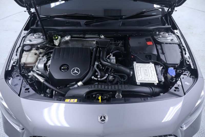 BENZ A200 AMG DYNAMIC - W177
