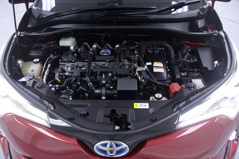 TOYOTA CH-R Hybrid1.8 MID 