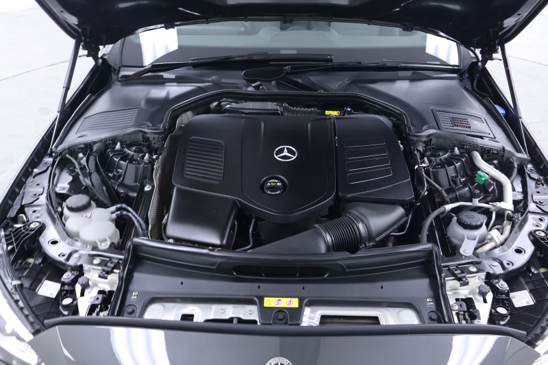 BENZ C350e Hybrid AMG Plug-in