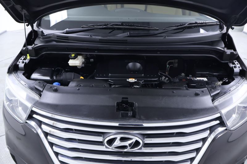 HYUNDAI H-1 2.5 Elite