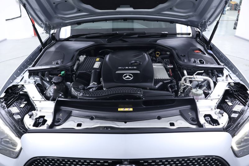 BENZ E300e AMG DYNAMIC - W213