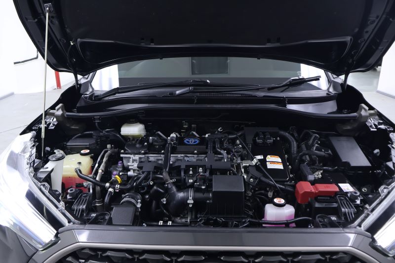 TOYOTA Collora Cross 1.8 HEV 