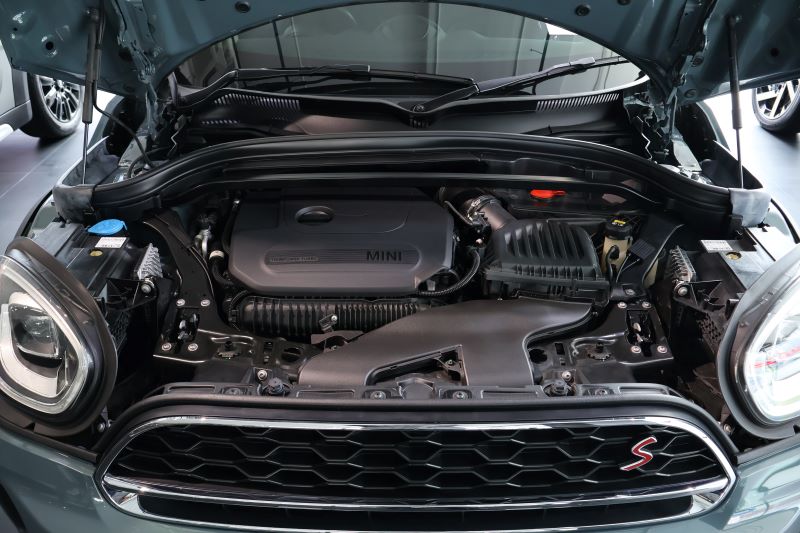 MINI Countryman Entry F60 LCI