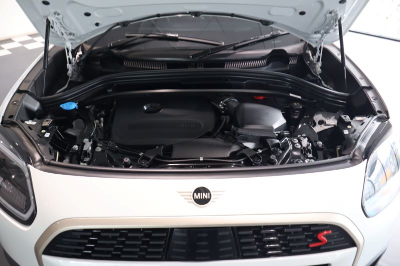 MINI Countryman HighTrim U25