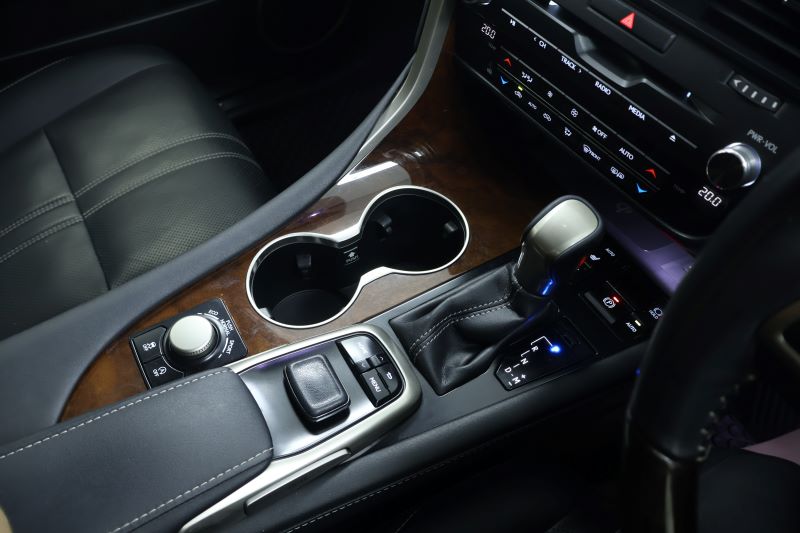 LEXUS RX200T PREMIUM 