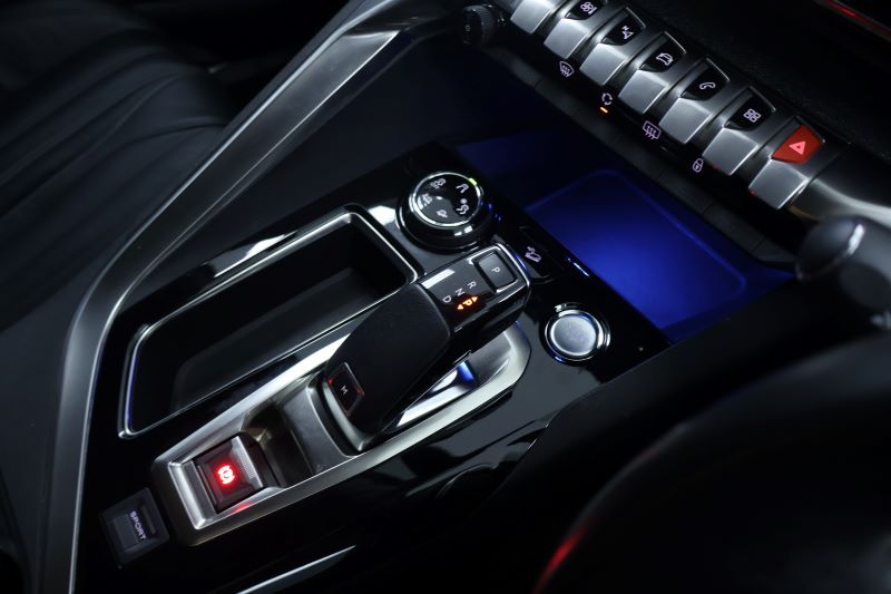 PEUGEOT 5008 Allure