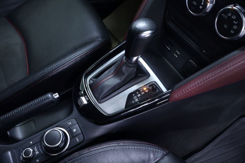MAZDA CX-3 2.0 S 