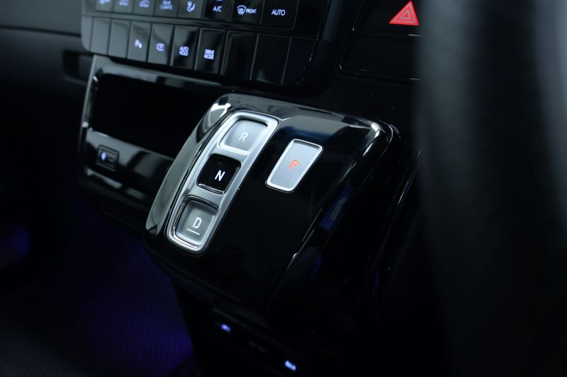 HYUNDAI STARIA 2.2 D SEL