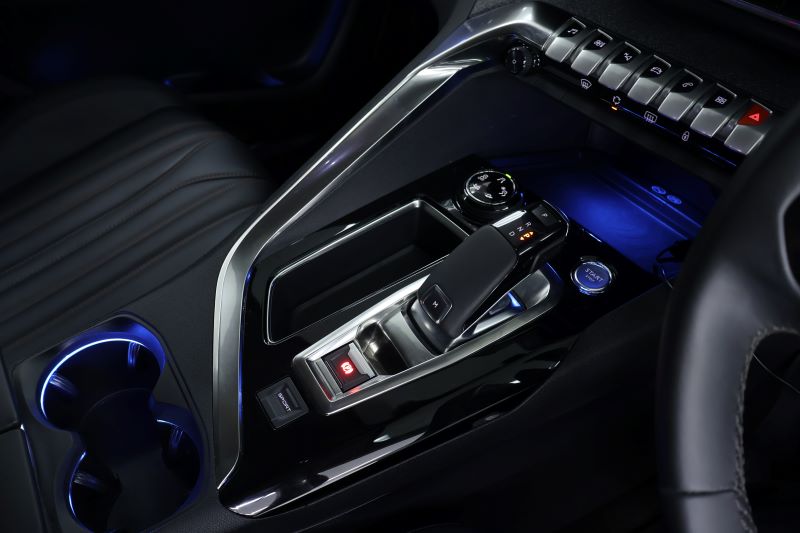 PEUGEOT 5008 Allure 
